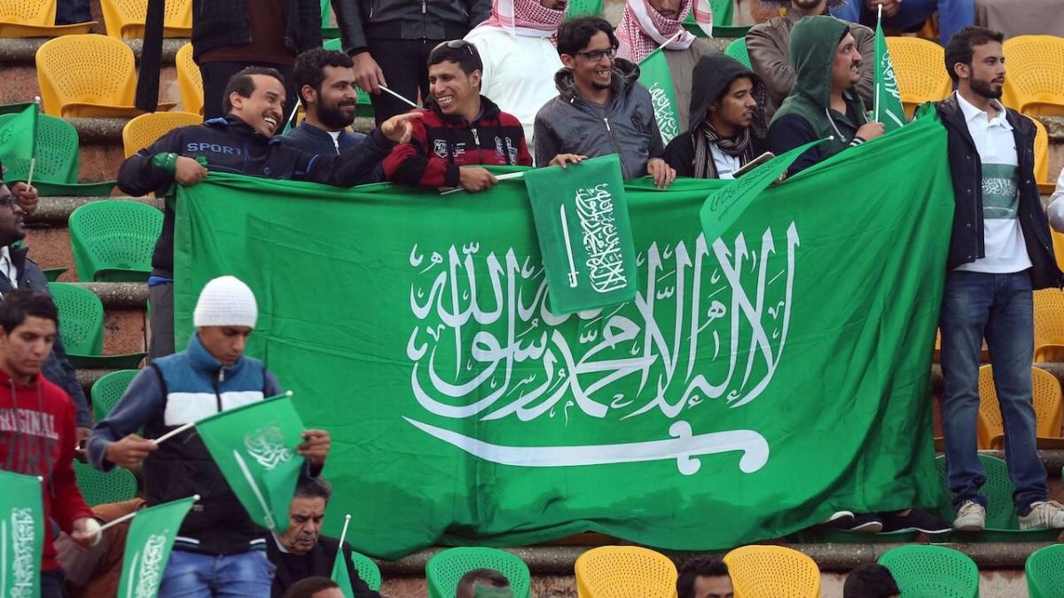 Saudi Arabia football fans and flag